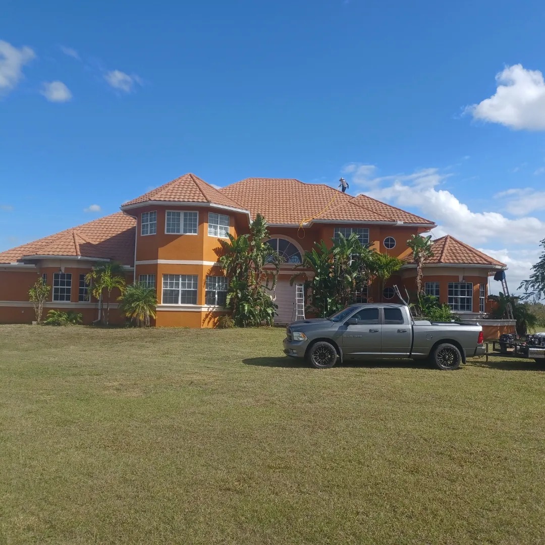 Pressure Syndicate & Softwash